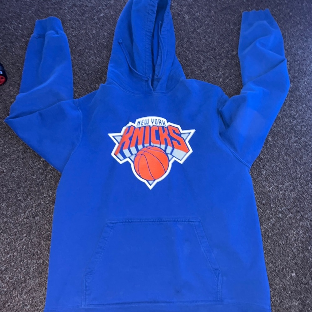 Small New York knicks hoodie